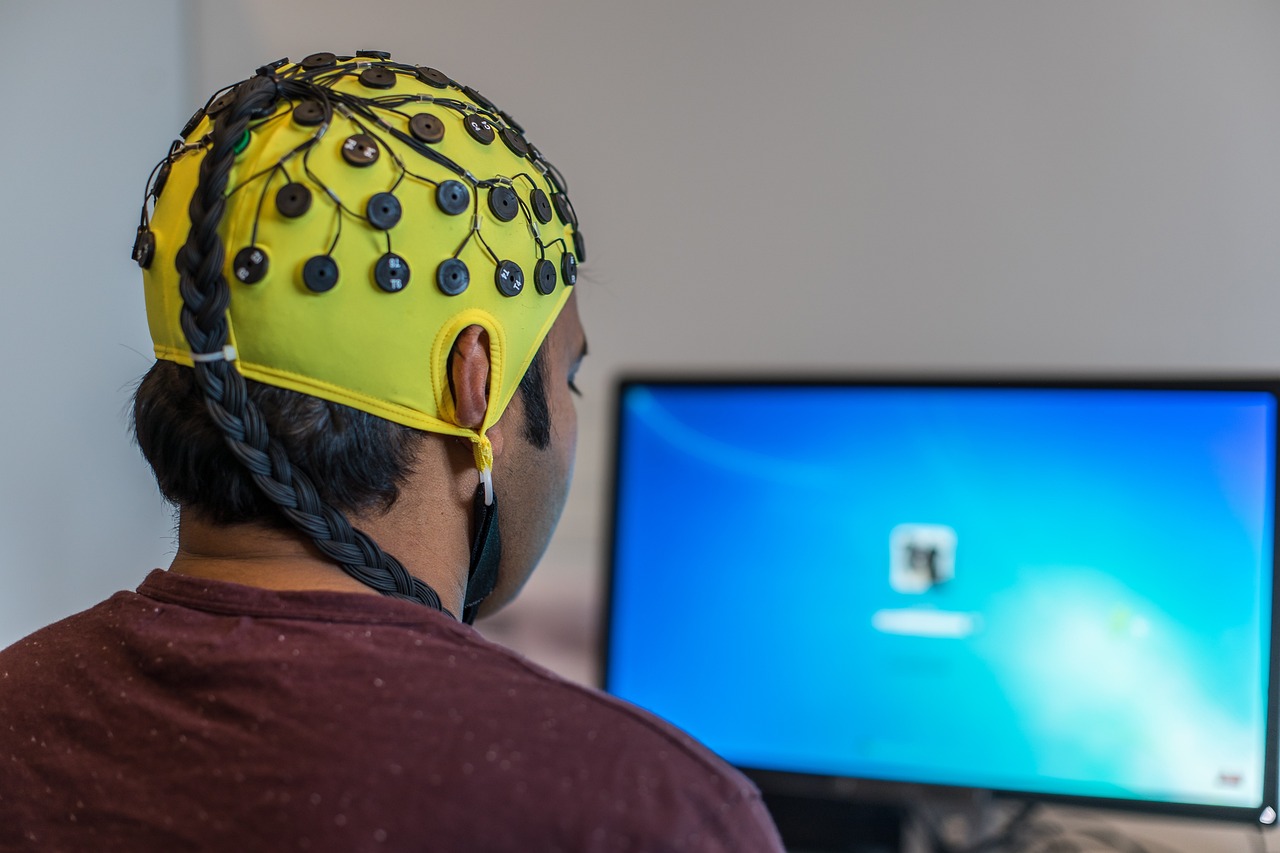 eeg, integration, brain current measurement